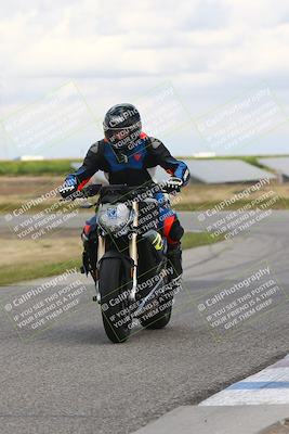 media/Apr-26-2024-TrackDaz (Fri) [[c4b677d280]]/B Group/120pm (Wheelie Bump)/